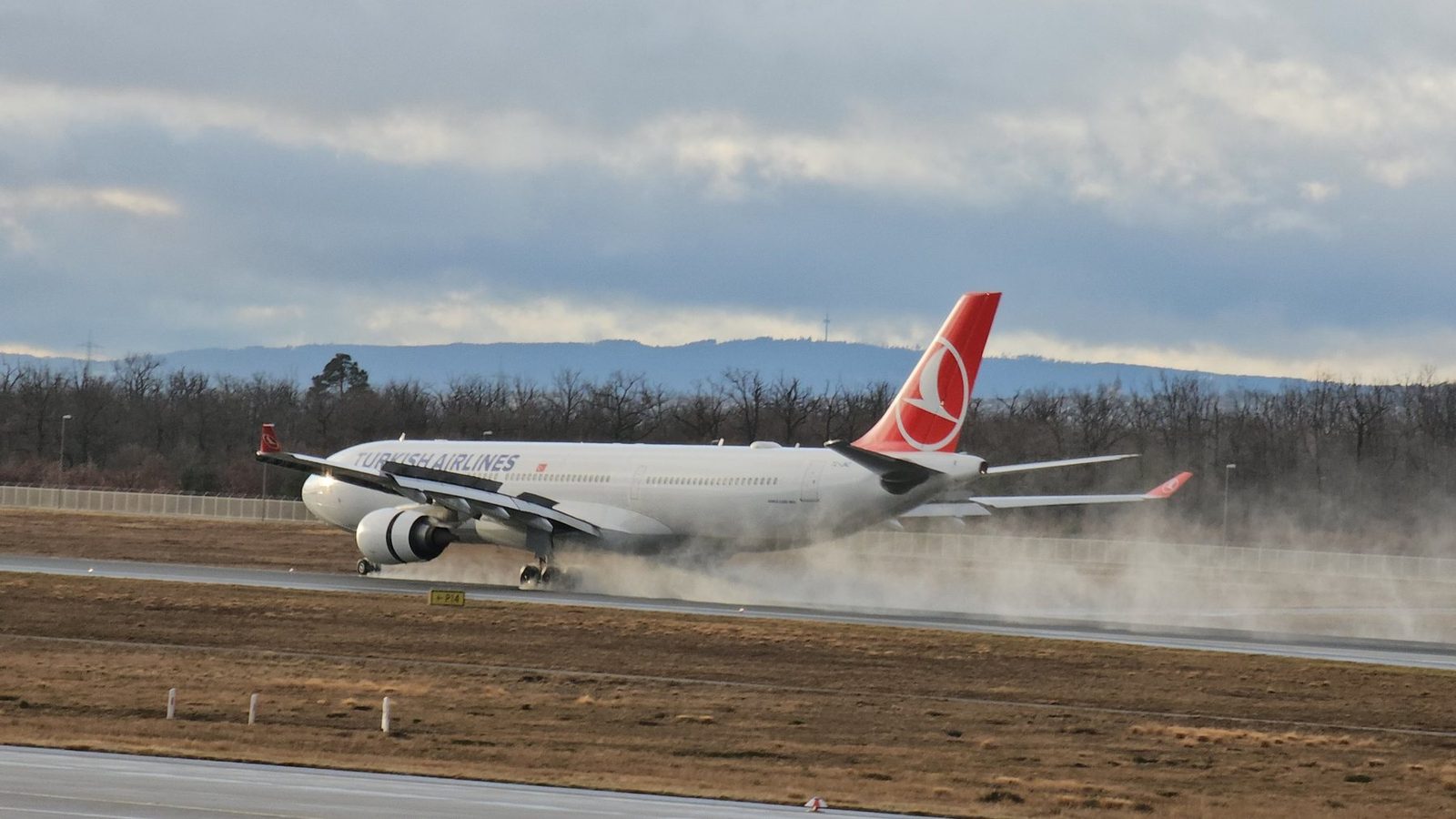 Wet landing at Frankfurt Airport