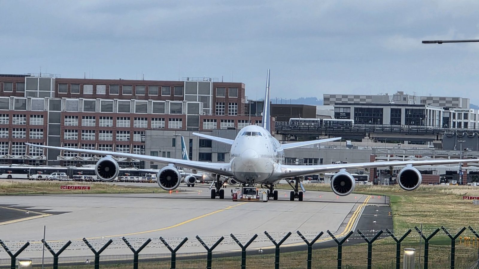 Boeing 747