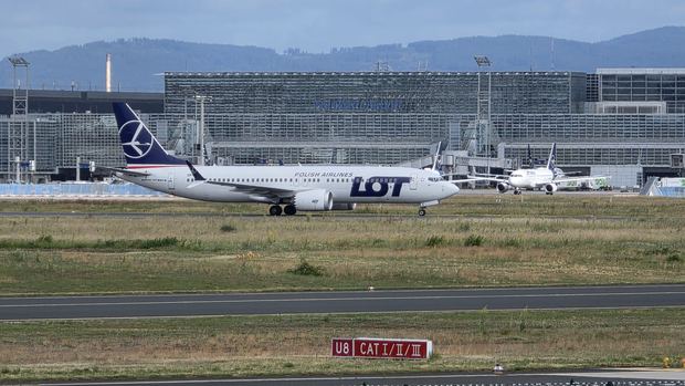 LOT Boeing 737-8 MAX at Frankfurt Airport