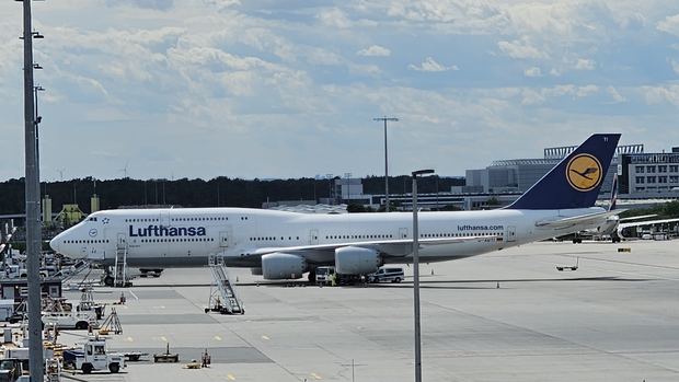Lufthansa Boeing 747 terminal perspective