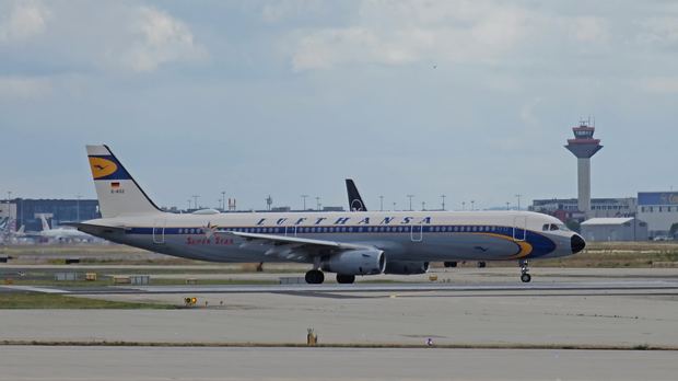 Lufthansa Super Star at Frankfurt Airport